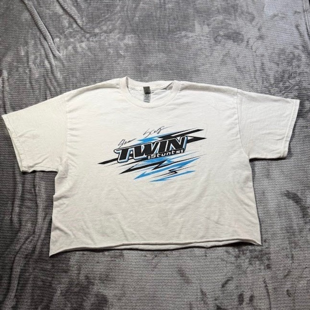 Twin Stunts Motorcycle Graphic T-Shirt White Cropped Racing Tee Mens Large L